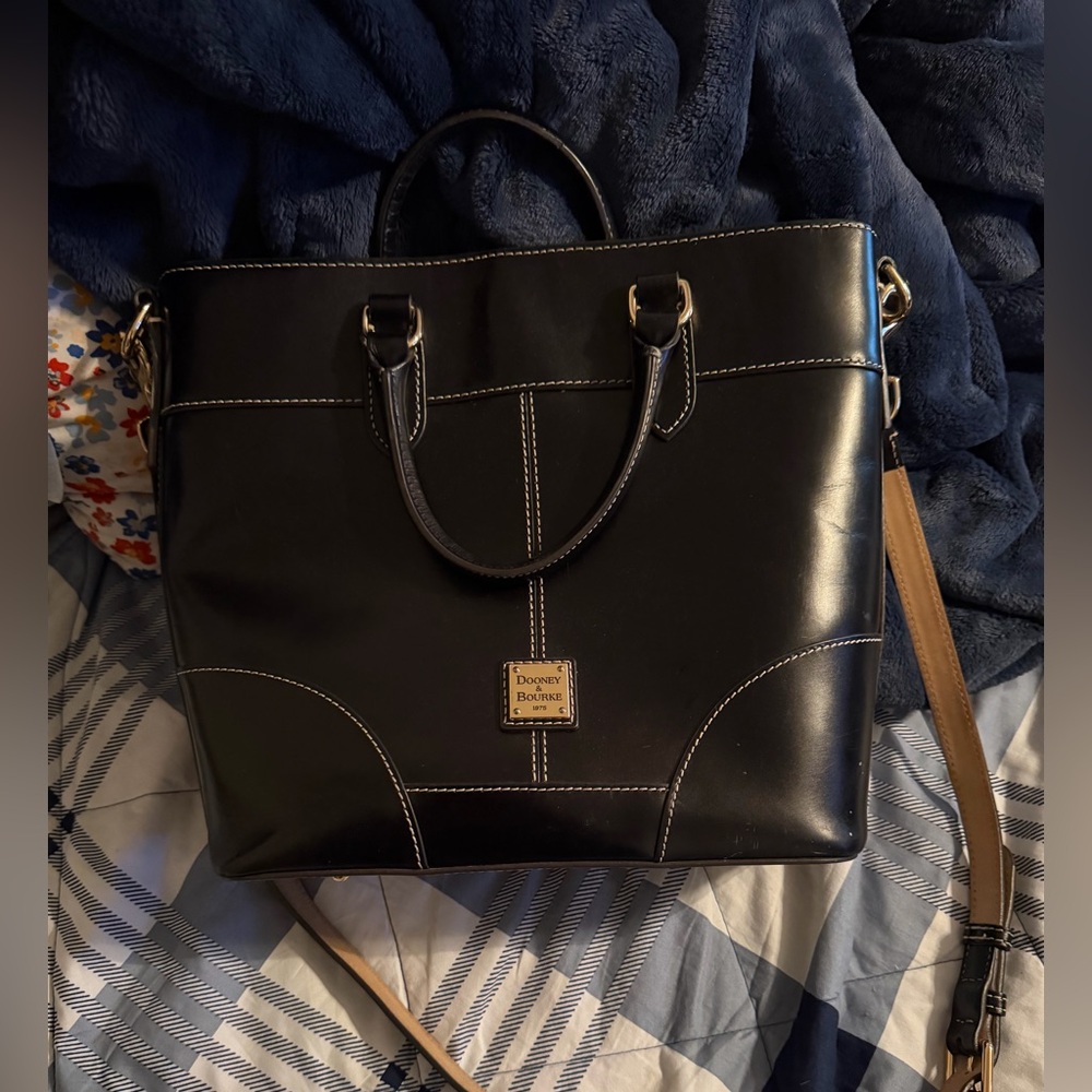 Dooney & Bourke Selleria Florentine Leather Tote Black